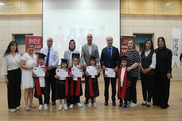 Gaziantep'te CODA & COBA Çocuk Eğitim Merkezi'nde mezuniyet töreni düzenlendi