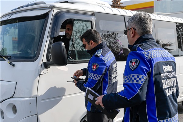 İzmir'de toplu taşımaya yönelik denetim