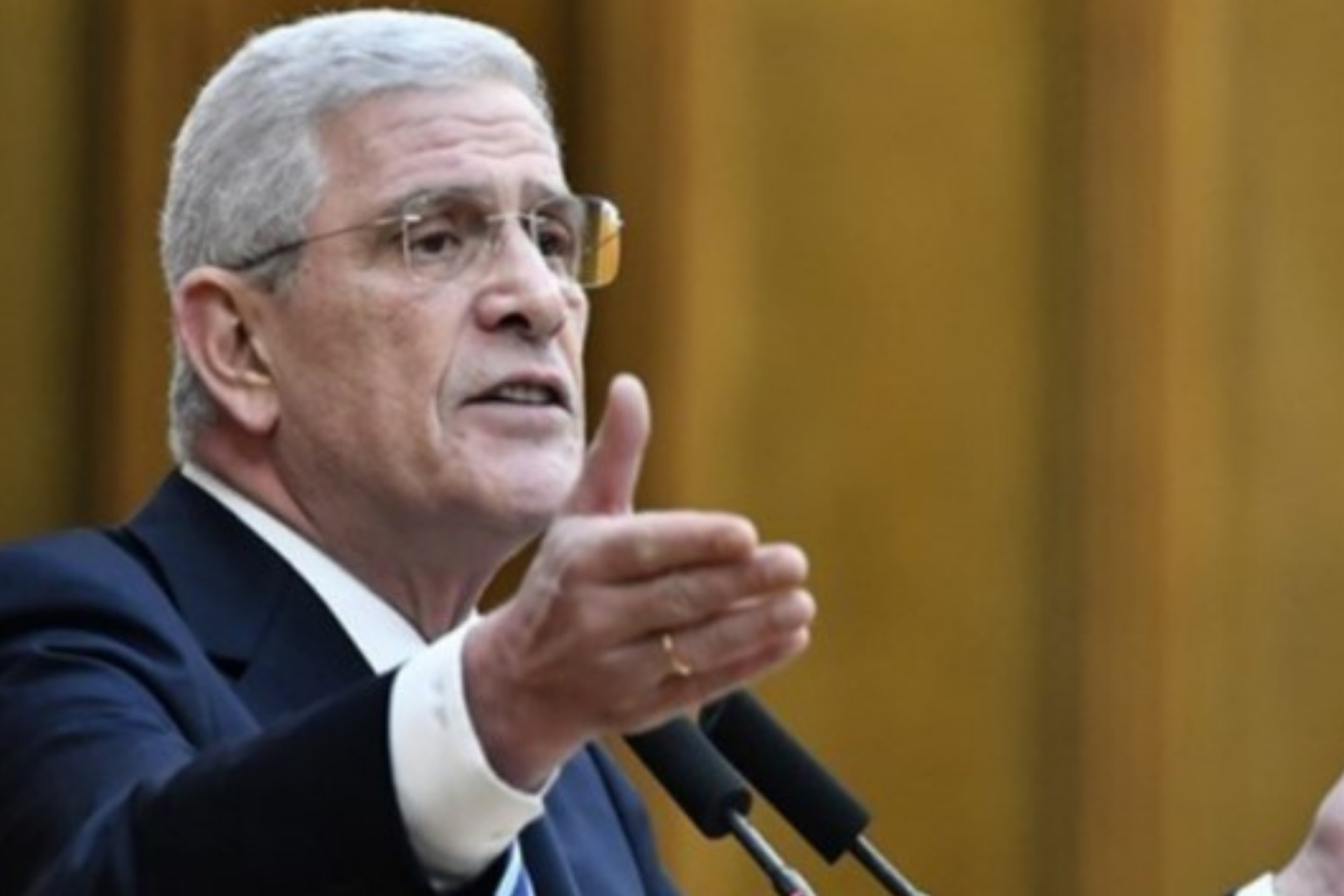 Dervişoğlu, Cindoruk’un cenaze törenine katıldı