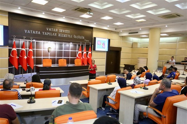 Kepez Belediyesi’nin hizmet içi eğitimleri sürüyor 