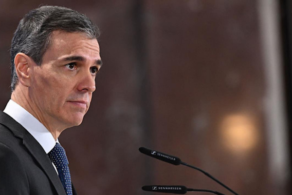 Sanchez: Avrupa Birliği daha iddialı bir bütçeye ihtiyaç duyuyor