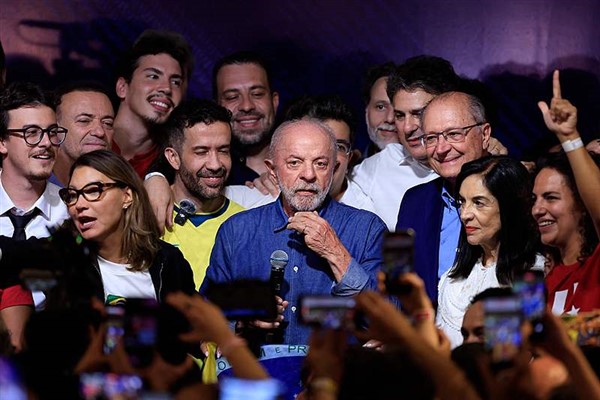 Çin'den Brezilya Cumhurbaşkanlığı seçimini kazanan Lula da Silva'ya tebrik