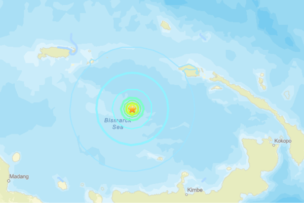  Papua Yeni Gine’de deprem