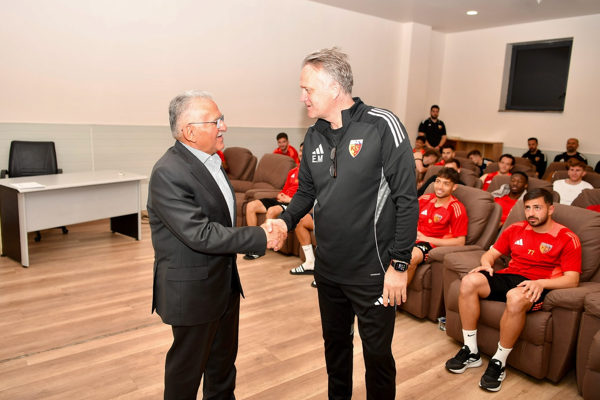 Başkan Büyükkılıç'tan Kayserispor'a destek