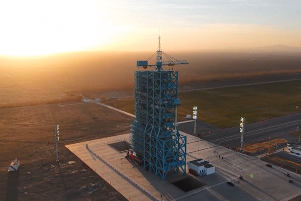 Shenzhou -22 uzay aracı yarın fırlatılacak