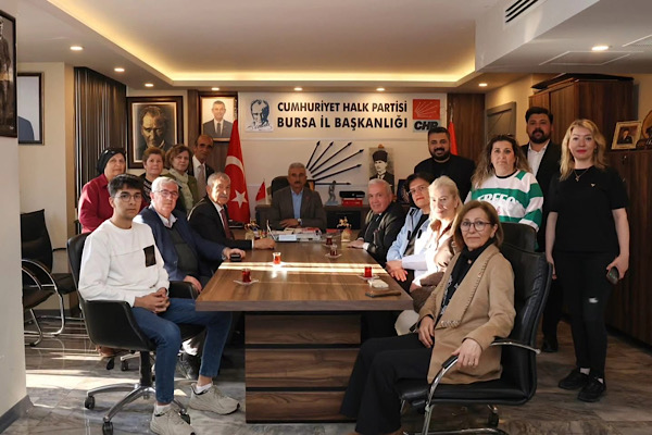 Karalar, CHP Bursa İl Başkanlığı’nı ziyaret etti