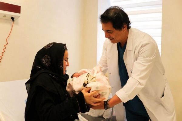 Yedi başarısız tüp bebek denemesinin ardından gelen mucize bebek