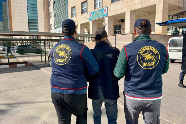 Diyarbakır’da çeşitli suçlardan aranan 4 şahıs yakalandı