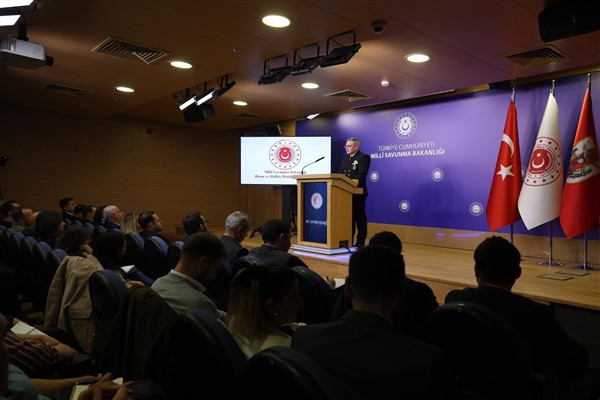 MSB: Hudutlarda 422 kişi yakalandı