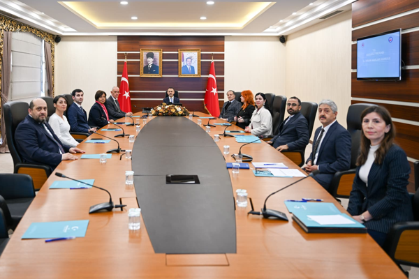 Kocaeli'de İl İnsan Hakları Kurul Toplantısı gerçekleşti