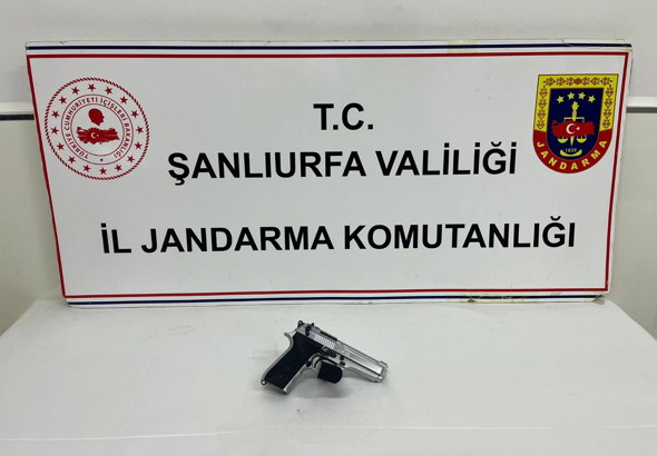 Şanlıurfa'da “Yasa Dışı ve Ruhsatsız Silahlanmayla Mücadele” kapsamında operasyon