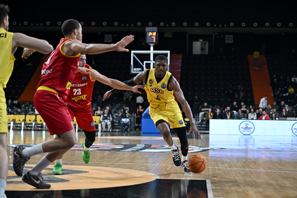 MSK Basketbol Takımı, Filou Oostende’yi mağlup etti 