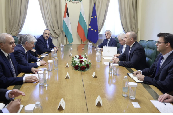  Başbakan Radev: Bulgaristan, Gazze ve Batı Şeria’daki gelişmeleri endişeyle izliyor