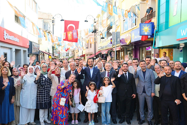 Özdemir: Partimize katılımlar Türkiye’nin büyümesine vesile olacak