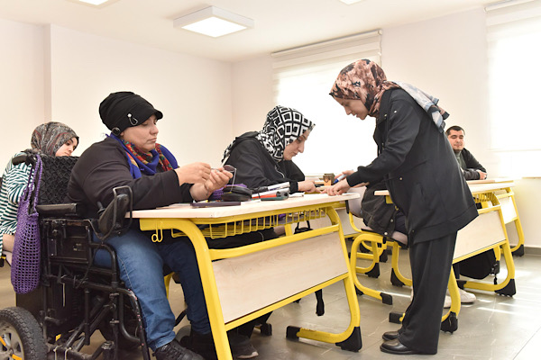 Kepez’de EKPPS hazırlık kursu başladı