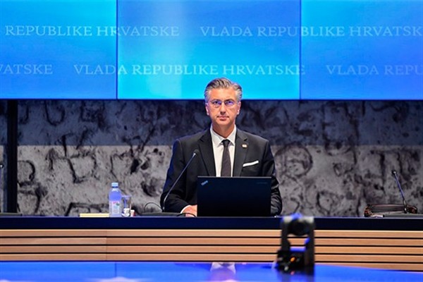 Plenkovic: Zagreb’in yeniden inşası için 4,6 milyar Euro yatırım yapıldı