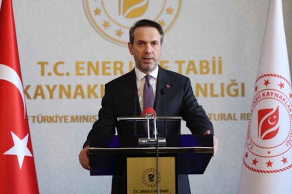 Bayraktar: Eskişehir’de enerji altyapısı ve kritik maden yatırımlarını değerlendirdik
