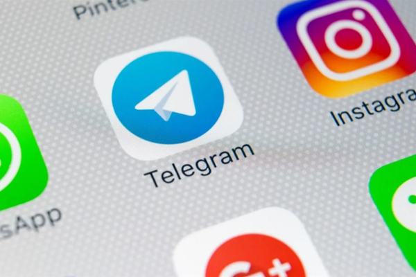  Rusya, sosyal medya uygulamalarından biri olan Telegram'a erişimi kısıtlıyor