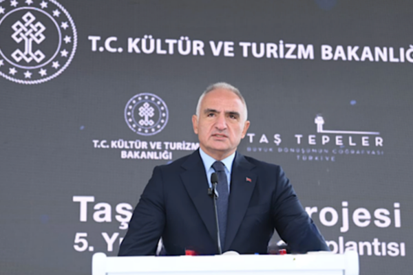 Ersoy: Türkçemiz milletimizin ortak değerlerinden biri olmayı sürdürmektedir
