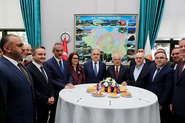 Ordu’da protokol ve vatandaşlar 