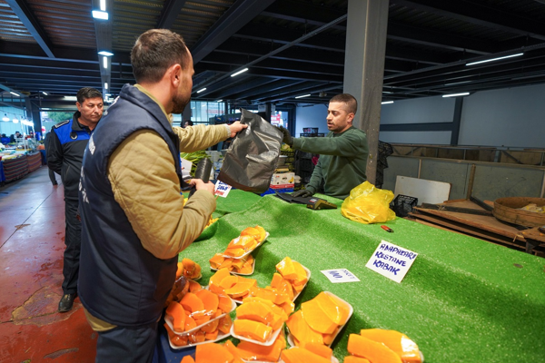 Beylikdüzü'nde pazar atıkları geri dönüşüme kazandırılıyor