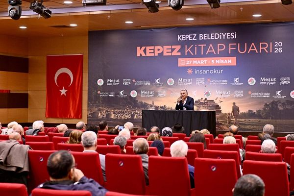Başkan Uysal’dan Kepez Fuarı'nda kenetlenme çağrısı