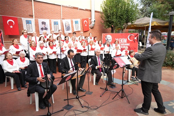 Kadıköy'de 29 Ekim kutlamaları başladı