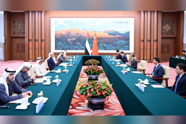 Wang Yi, BAE’nin Çin Özel Temsilcisi ile görüştü