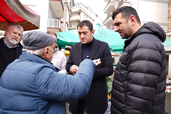 Teyyaredüzü Çarşamba Pazarı çevresinde düzenleme çalışması başladı