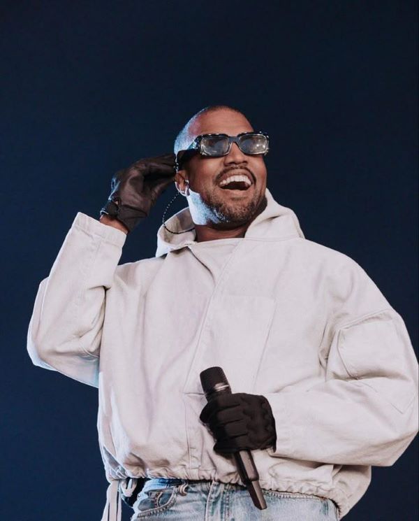 İstanbul 120 bin kişilik Kanye West Festivaline hazırlanıyor 