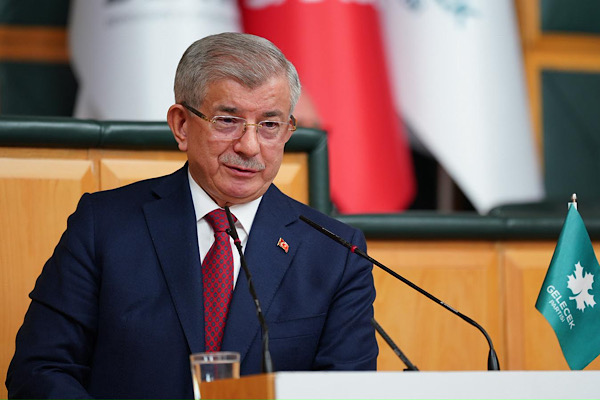 Davutoğlu, Filistin’in Ankara Büyükelçisi Abu Jaish’i kabul etti