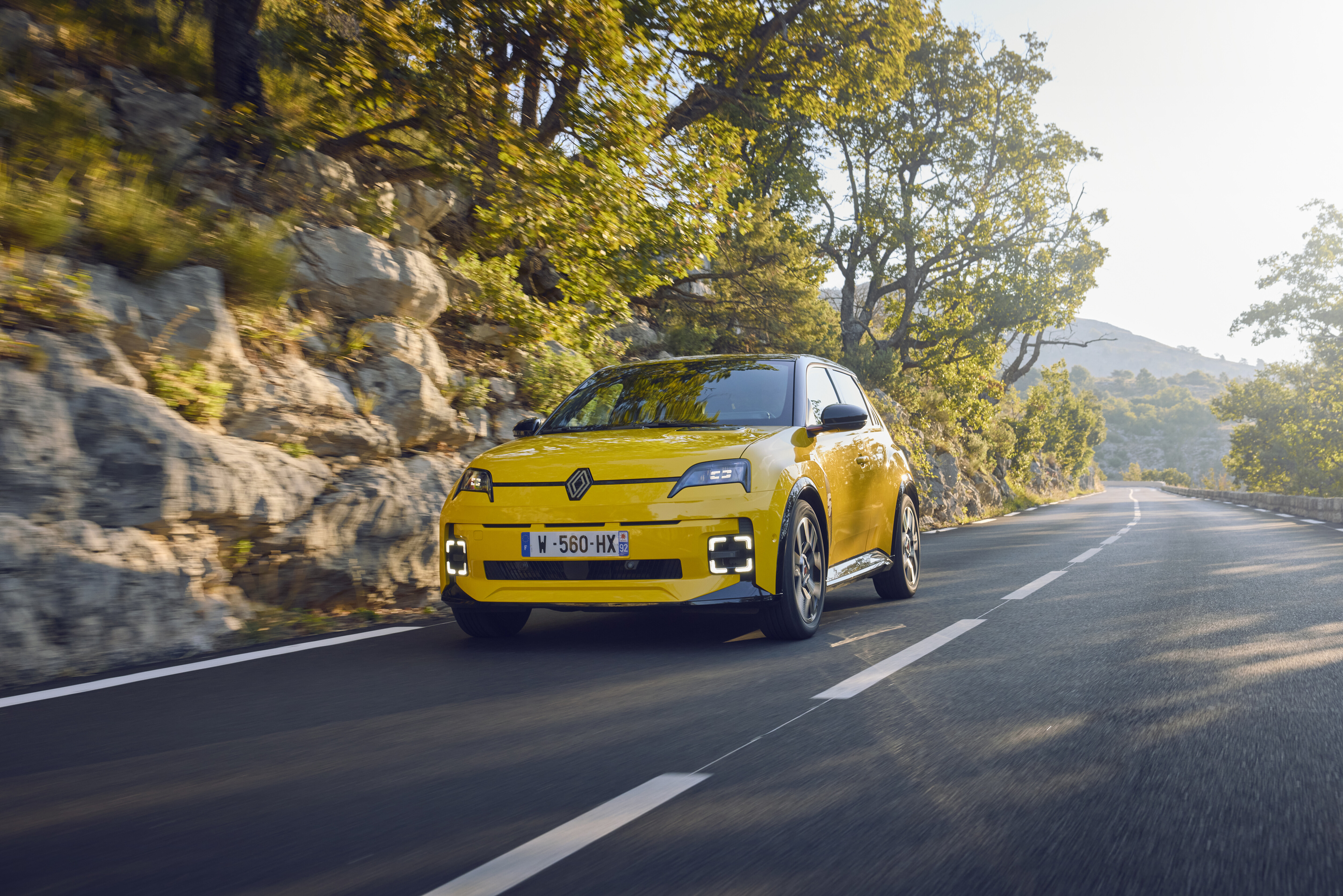 Renault 5 E-Tech Elektrikli Türkiye’de satışta