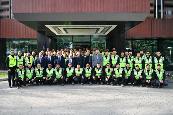 Başkan Büyükkılıç, teknik bakım ve onarım personelleriyle buluştu