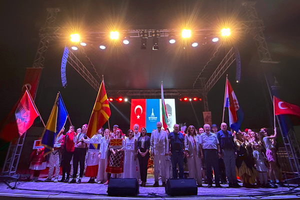 19. Uluslararası Balkanlılar Halk Dansları Festivali İzmir’de devam ediyor