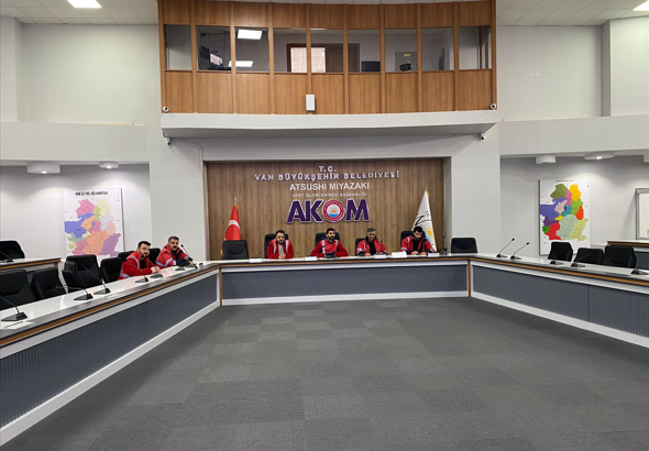 Büyükşehir, kar yağışını AKOM'dan anlık takip ediyor