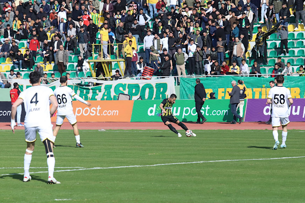 Şanlıurfaspor, Adana 01 FK'ya yenildi