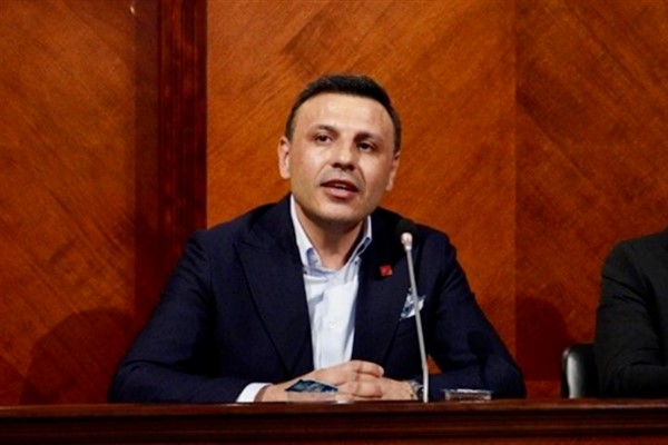 Çelik, muhtarlarla buluşmada yerel sorunları ele aldı