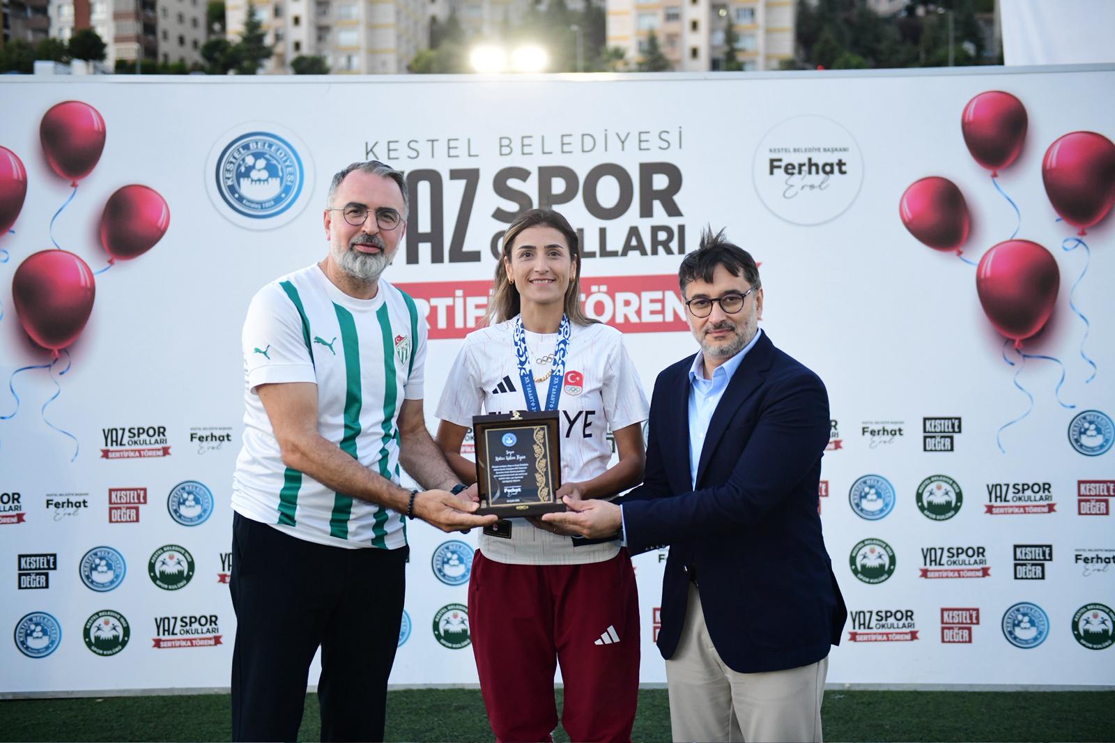 Kestel Belediyesi Yaz Spor Okullarında dönem sonu programı düzenlendi