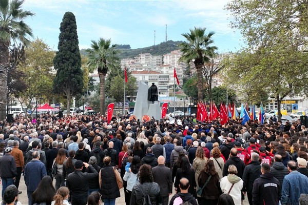 Mudanya’da Atatürk'ü anma törenleri