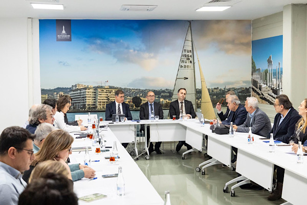 İzmir Büyükşehir Belediyesi Arkeoloji Kurulu ilk toplantısını yaptı