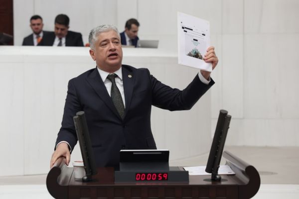 Kısacık: Kumarın reklamı olmaz