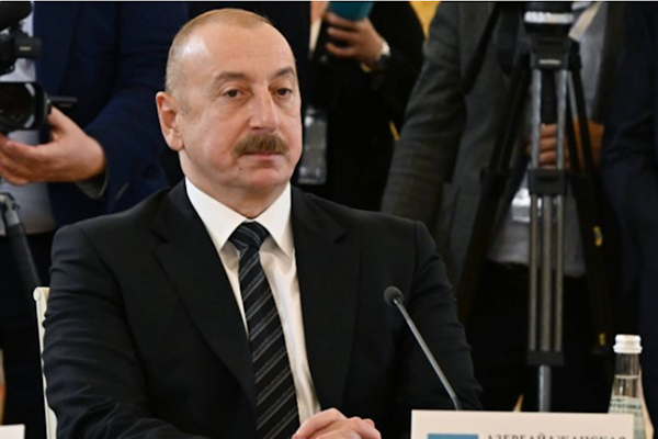  Aliyev ,TDT Devlet Başkanları Gayriresmi Zirvesi’nde