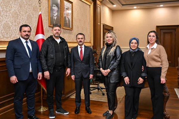 Darıca Yardım Ekibi Derneği’nden Vali Aktaş’a ziyaret