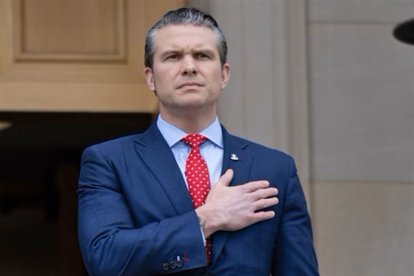 Hegseth: İki gemiye ölümcül kinetik saldırılar düzenlendi