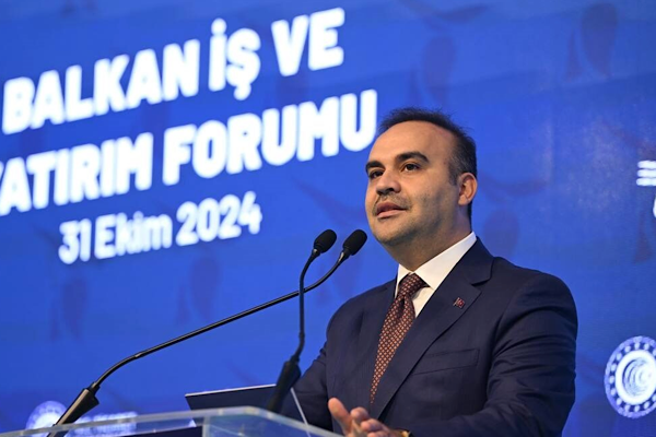 Bakan Kacır’dan girişimcilere küresel etkinlik çağrısı