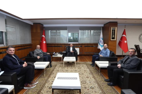 Başkan Büyükkılıç, akademisyenleri ağırladı 