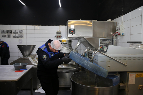 Ankara'da Ramazan öncesi işletmelere denetim artırıldı