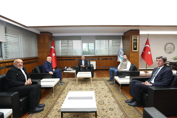 Başkan Büyükkılıç'a ziyaretler sürüyor