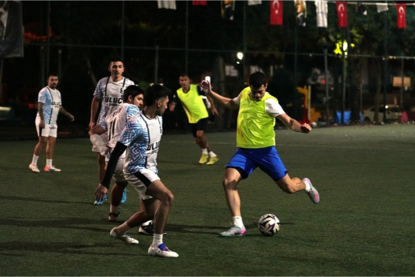 Konyaaltı'nda Cumhuriyet Bayramı Spor Şenlikleri devam ediyor