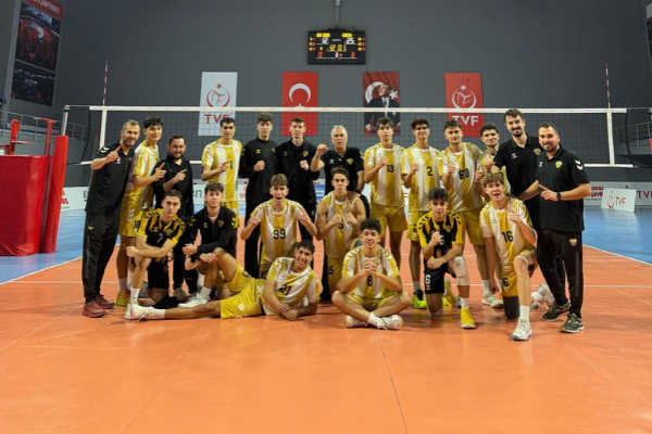 Konya Büyükşehir Belediyespor'un voleybol ve basketbol takımlarından başarılı hafta